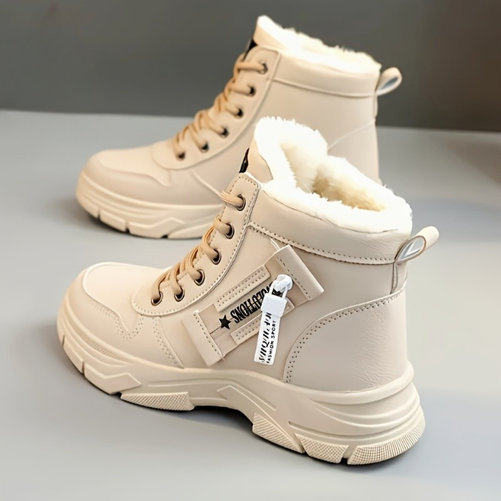 Victoria | warm lace-up winter boots
