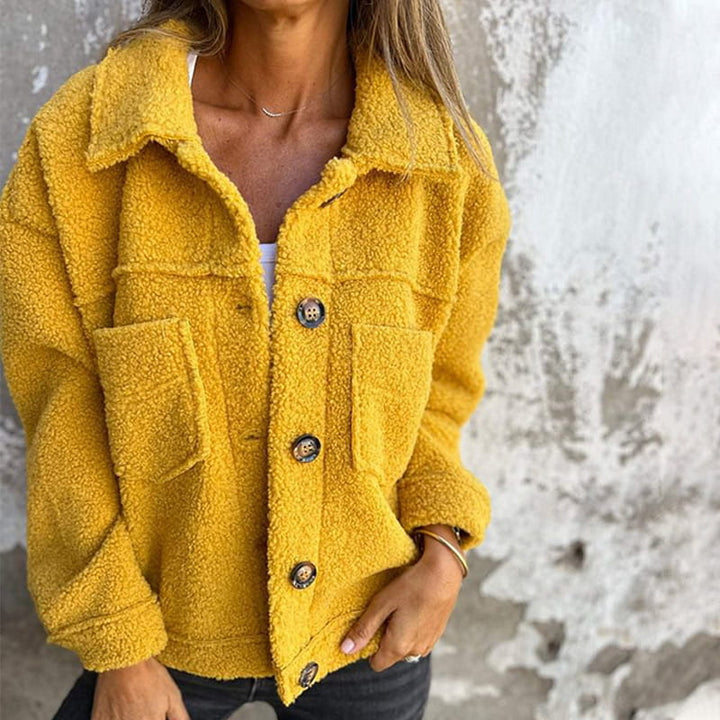 Alice | Cozy Buttoned Jacket