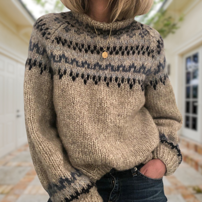 Layla - Cozy Retro Sweater